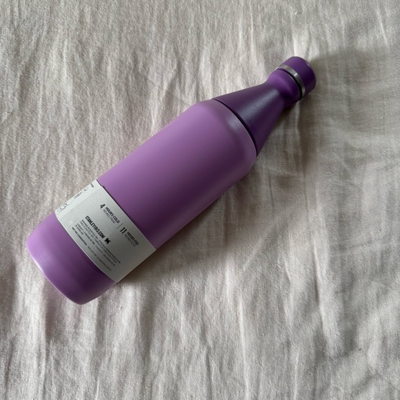 Stanley All Day Slim Bottle, Lilac 20 oz - NEW - Picture 5 of 8